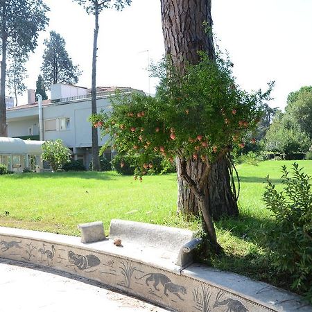 Casa Per Ferie Cardinal G. Guarino Bed & Breakfast Rome Luaran gambar