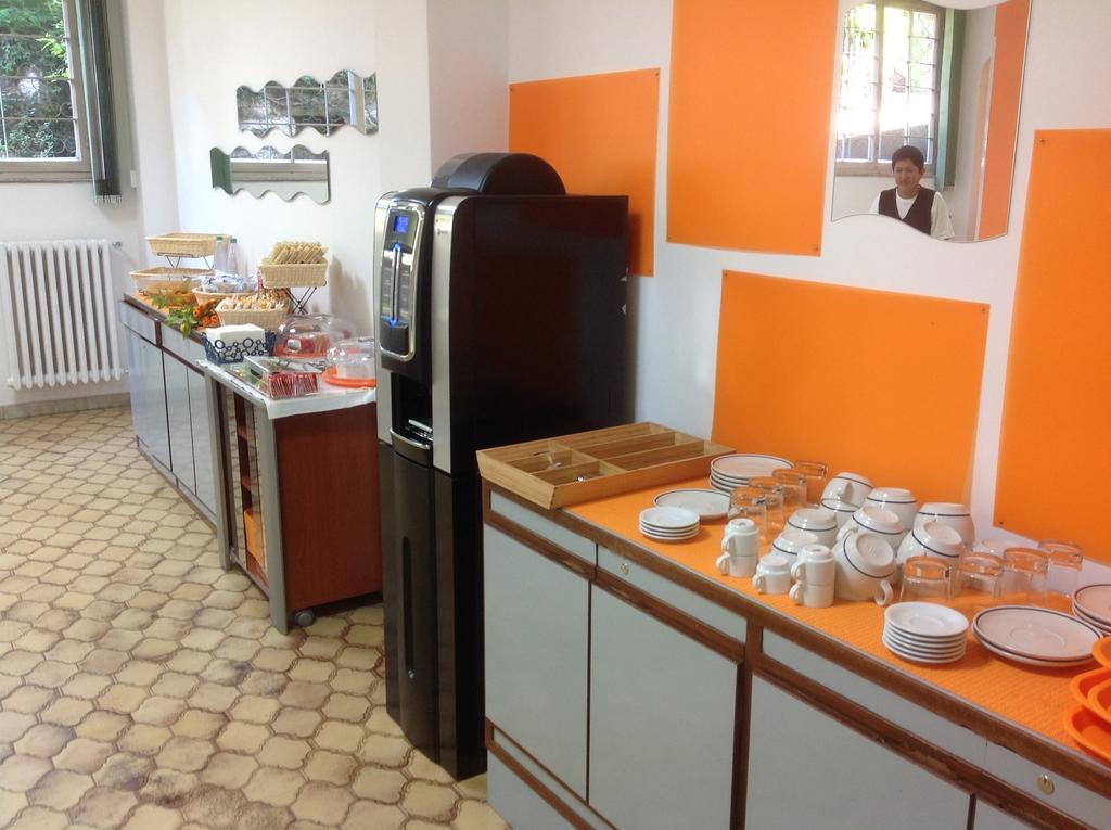 Casa Per Ferie Cardinal G. Guarino Bed & Breakfast Rome Luaran gambar